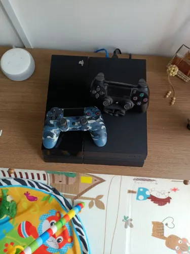 Playstation 4 - 500gb