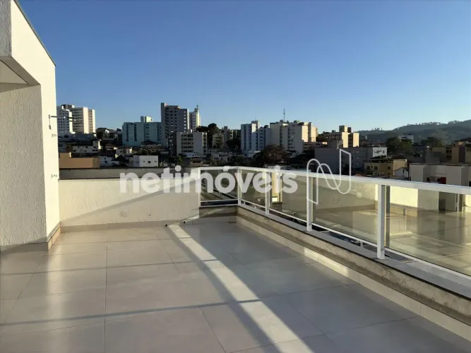 Apartamento 3 quartos prontos para instalação de ar-condicionado com 01 suíte e varanda