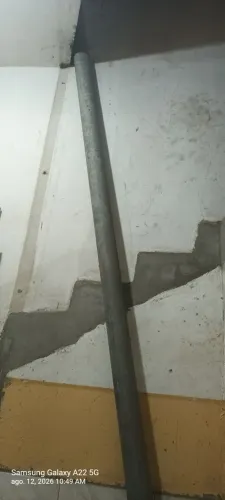 Tubo de ferro galvanizado de 4" X 6 metros parede grossa.