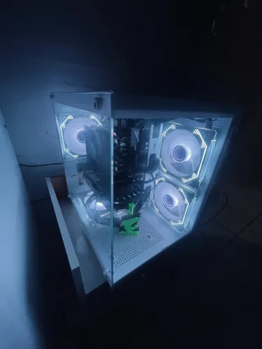 Vendo pc gamer ou troco por um melhor , dou iPhone 12 ou volta