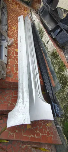 Estribo corolla 20/26