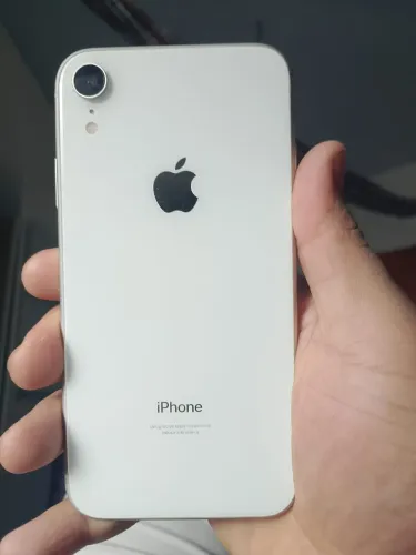 iPhone XR 64GB