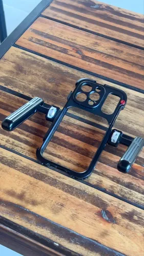 Cage para iPhone 14 Pro