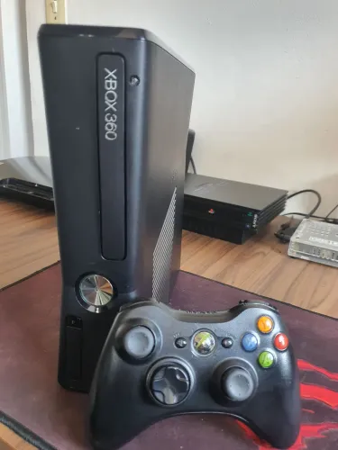 XBOX 360 SLIM