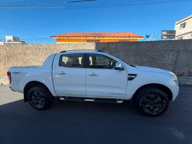 Ford Ranger Limited 3.2 20V 4X4 CD Aut. Dies. 2013