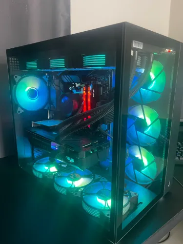 Pc completo Ryzen 7 5700x3D 64gb de ram DDR4.