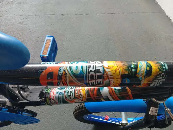 Bicicleta hot Wheels