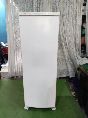 Freezer vertical Bosch