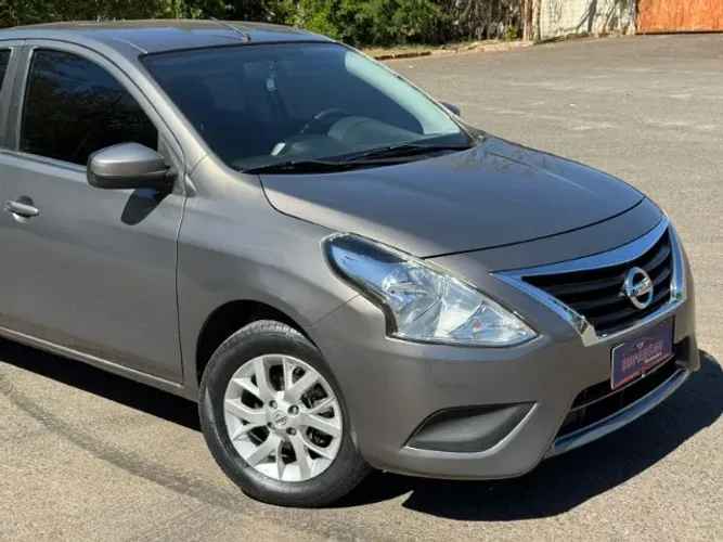 Nissan Versa V-drive Plus 1.6 16V Flex AUT 2021