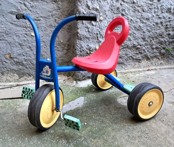Triciclo Escolar Bandeirantes +3