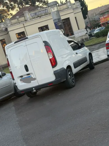 Fiat Fiorino Furgão Work. Hard 1.4 Flex 8V 2P 2019
