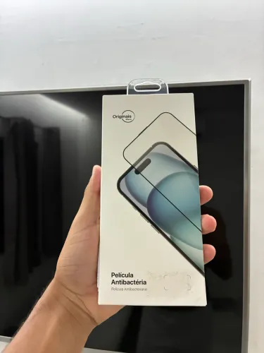 Película Antibacteria e Anti- Impacto Iplace IPhone 16/plus/pro