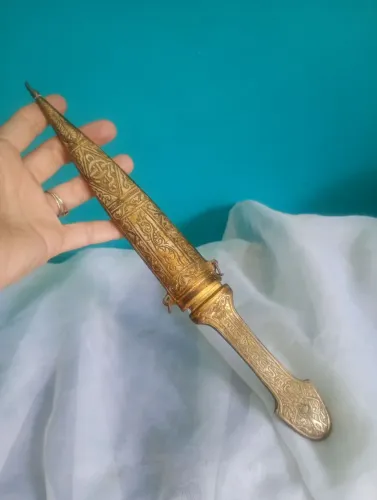 Raríssimo punhal em bronze - Jerusalém 