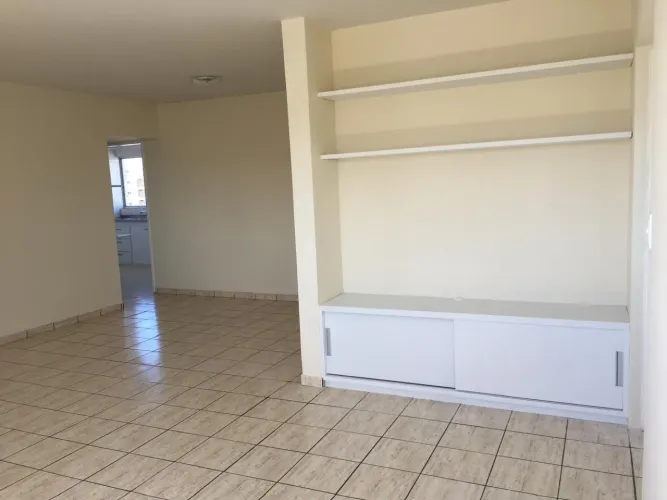 Oportunidade, apartamento na Rua da Amizade
