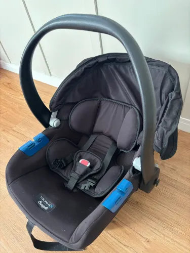 Bebê conforto Touring X - Burigotto