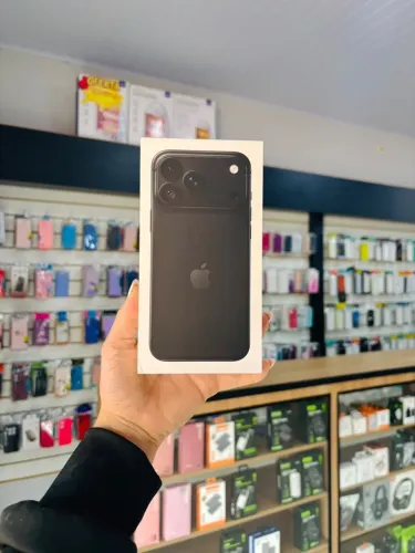 18 pro max 256GB BLACK 9.900,00