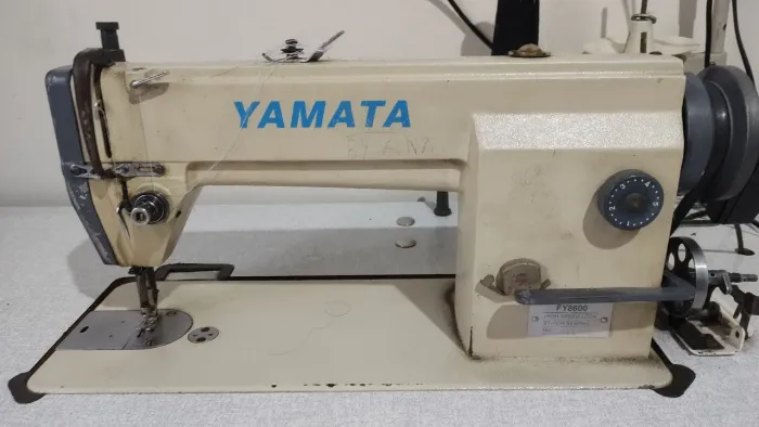 Maquina costura industrial