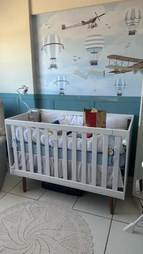 Berço vira cama 
