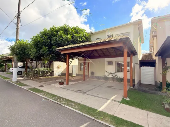 CASA COND. ITATIAIA 4 QUARTOS EM COLINA DE LARANJEIRAS