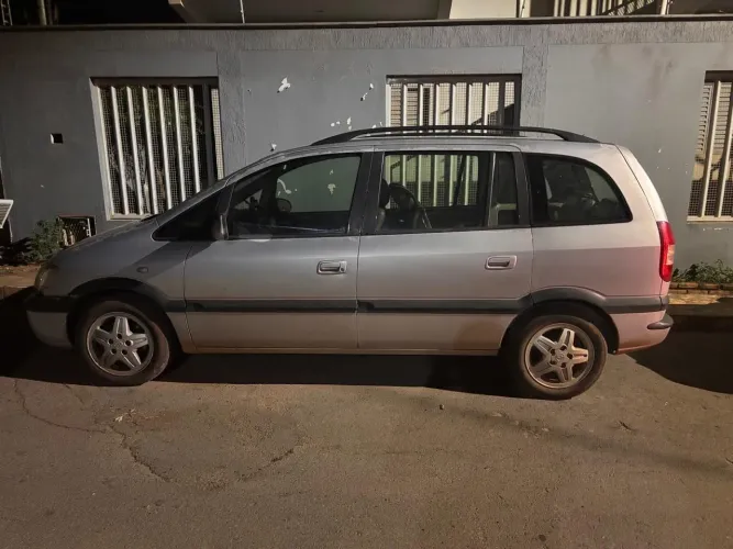 Chevrolet Zafira 2.0/ CD 2.0 16V MPFI 5P 2002