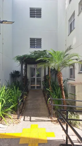 Apartamento 2 Dormitórios 1 Banheiro