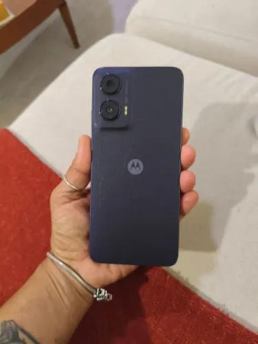 Motorola G35 top