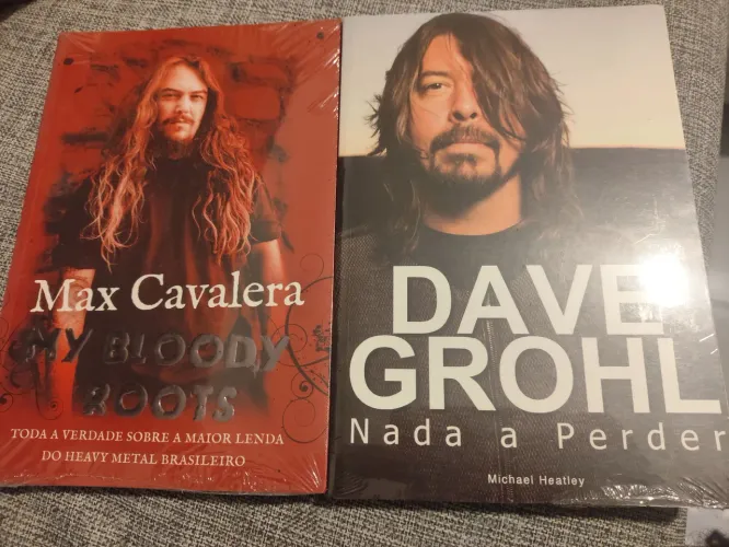 Livro Max Cavalera Sepultura + Dave Grohl Foo Fighters Nada a Perder - Lacrado