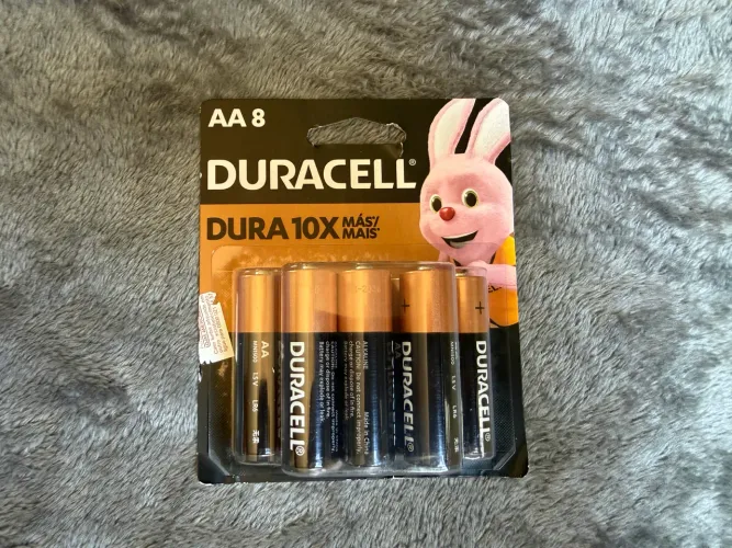 Pilhas Duracell AA (pacote com 8) - Lacrado