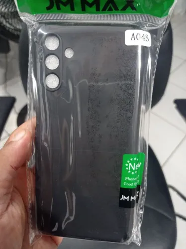 Capas para Celular A04S preta