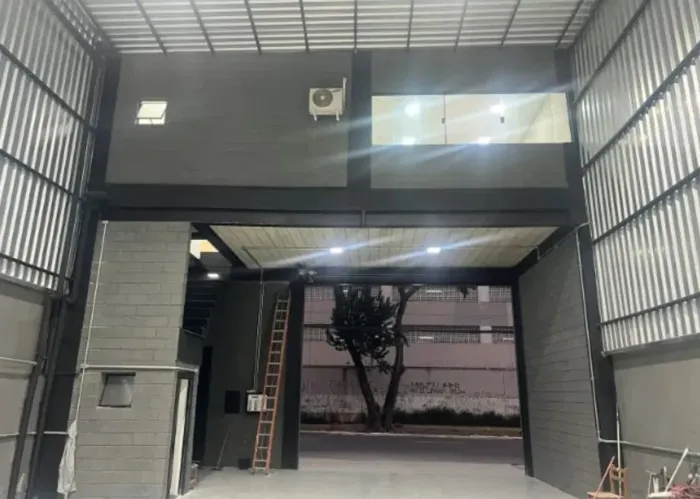 Galpão 500m² na Vila Antonieta para locação Sao Paulo
