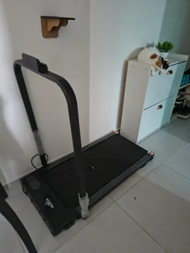 Esteira para exercícios 