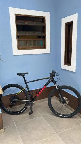 BIKE CALOI EXPLORER ARO 29 QUASE SEM USO