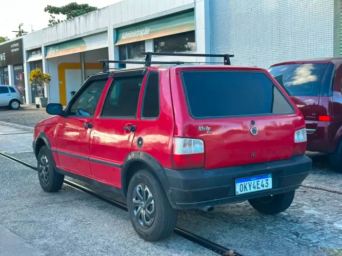 Fiat Uno Mille Celeb. WAY Econ. 1.0 F.flex 4P 2013