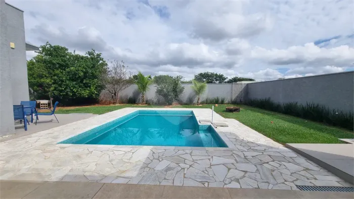 Casa á venda com 4 quartos no Condomínio Evidence Residencial em Araçoiaba da Serra SP