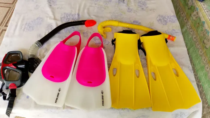 Kit de nadadeiras