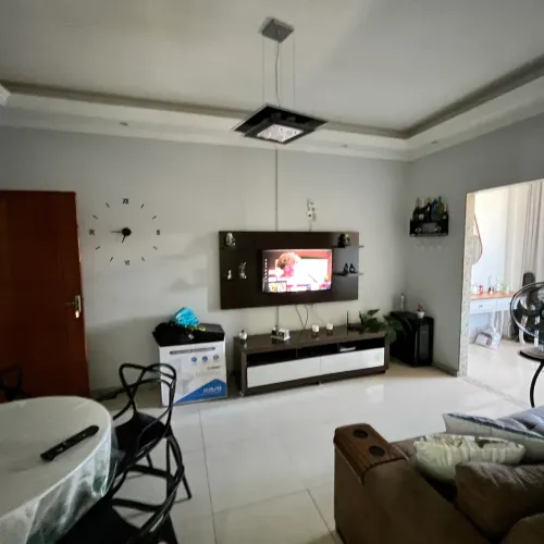 Temporada apt em frente à praia em Rio das Ostras-RJ.