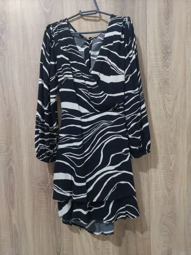 Vestido novo lizie P
