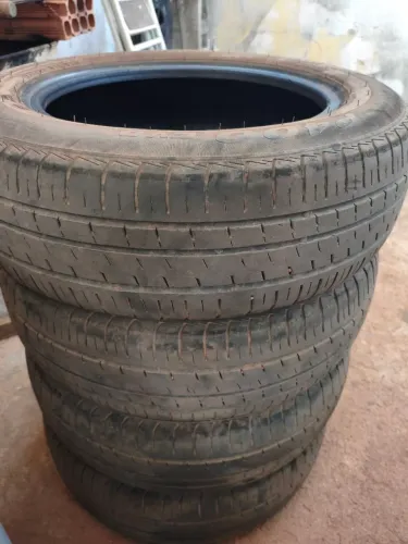 Pneus Pirelli P400 Original 175 65 R14 
