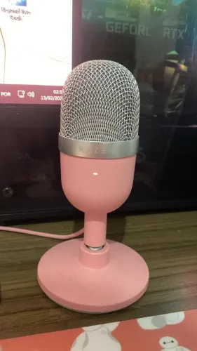 Microfone Razer Seiren Mini Rosa