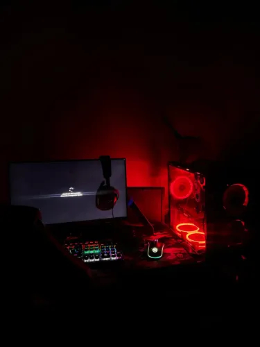 PC Gamer Completo RX 580 16GB + Mesa e Cadeira | Setup Gamer Pronto para Uso