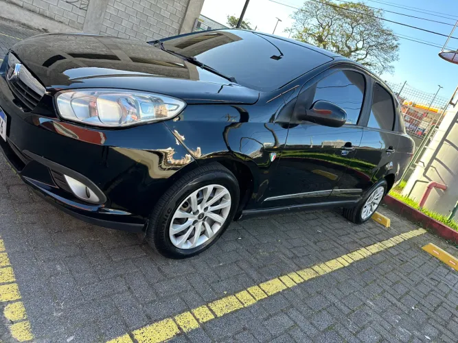 Fiat Grand Siena Attrac. 1.4 EVO F.flex 8V 2015
