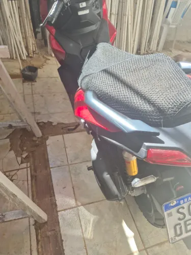 Motorista adv Honda 2025