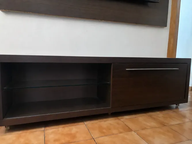 Rack TV