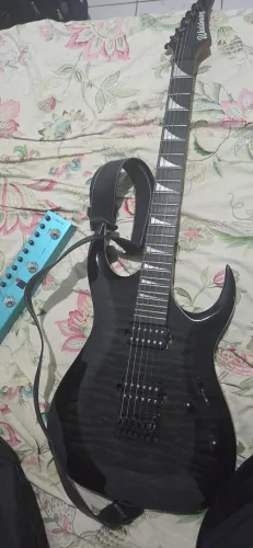 Guitarra + pedaleira multi efeitos TANK G