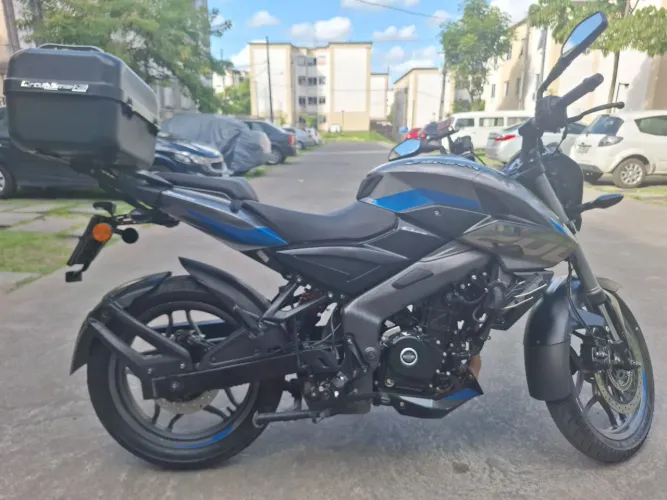 Bajaj Dominar 200 2025