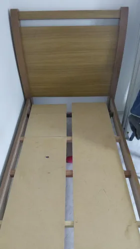 Cama solteiro madeira maciça