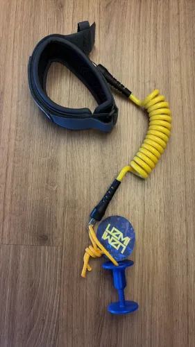 Leash Bodyboard UZMI modelo Magno Passos 7mm