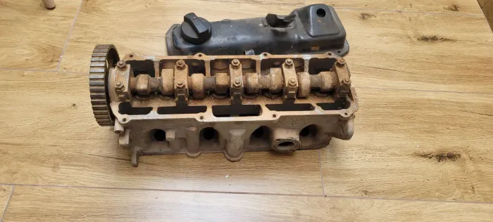 Vendo cabeçote para motor ap m.i 1.6 e 1.8 