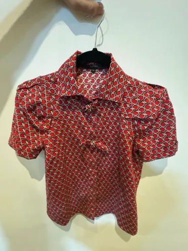 Camisa Gucci vintage linda 