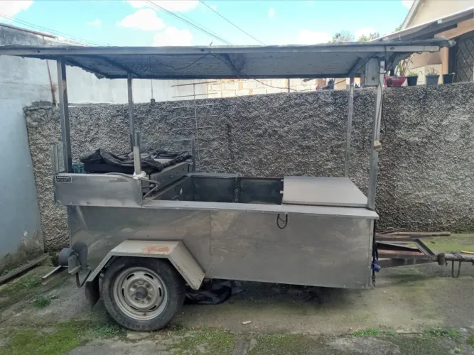 Vendo Carrocinha Emplacada